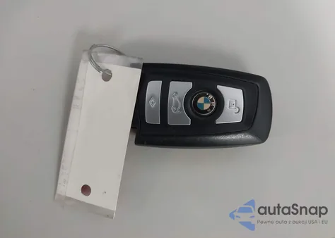 2011 BMW 535I xDrive z USA, uszkodzony, nr VIN WBAFU7C56BC779384